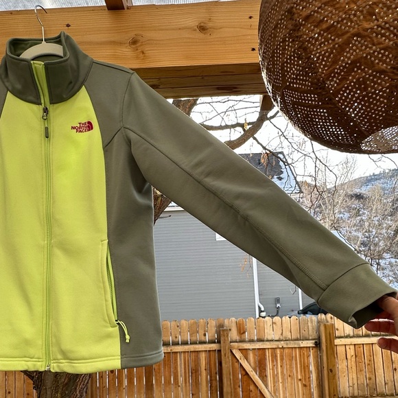 The North Face Momentum Fleece Jacket medium Olive Green Citrine Magenta logo - Picture 6 of 16